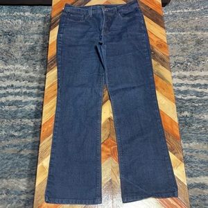 Jone’s New York straight leg jeans